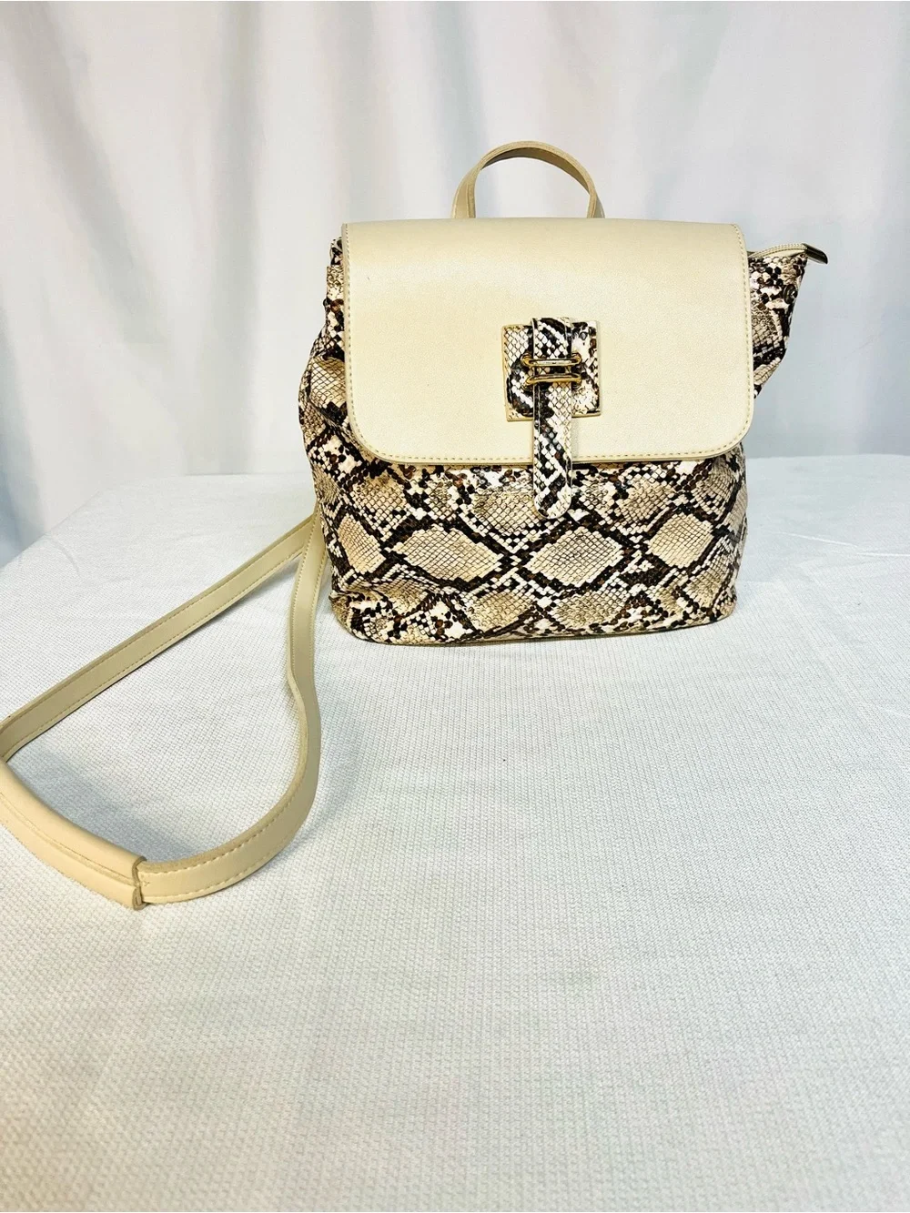 Snake-Print Beige 3-in-1 Convertible Backpack Crossbody Bag with
